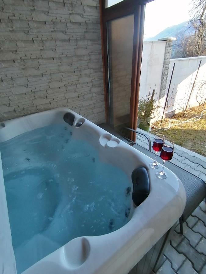 Къща За Гости Радост Guest House Radost Razlog Eksteriør bilde